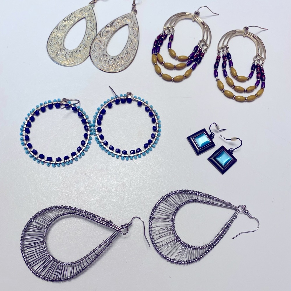 Lot of 5 earrings